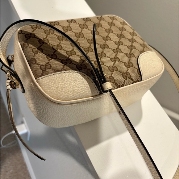 Gucci Beige and Cream GG Crossbody Bag - Picture 6 of 9